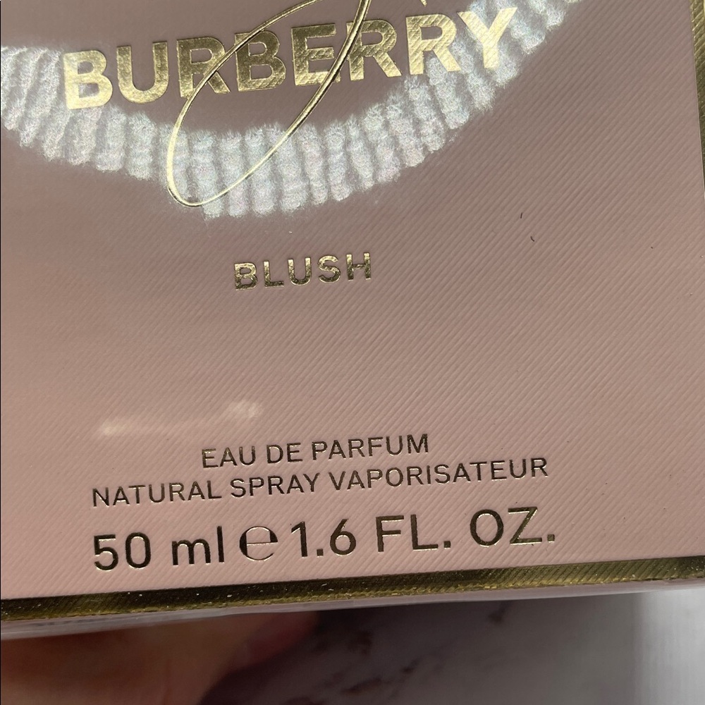 Burberry My Burberry Blush with Pink and Gold Accents - Picture 3 of 3